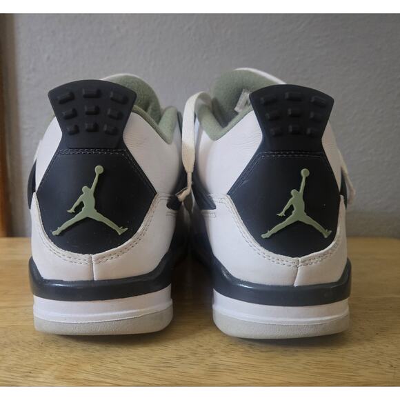 Air Jordan 4 Retro Women's Size 7.5 Seafoam AQ9129-103 - Picture 4 of 8